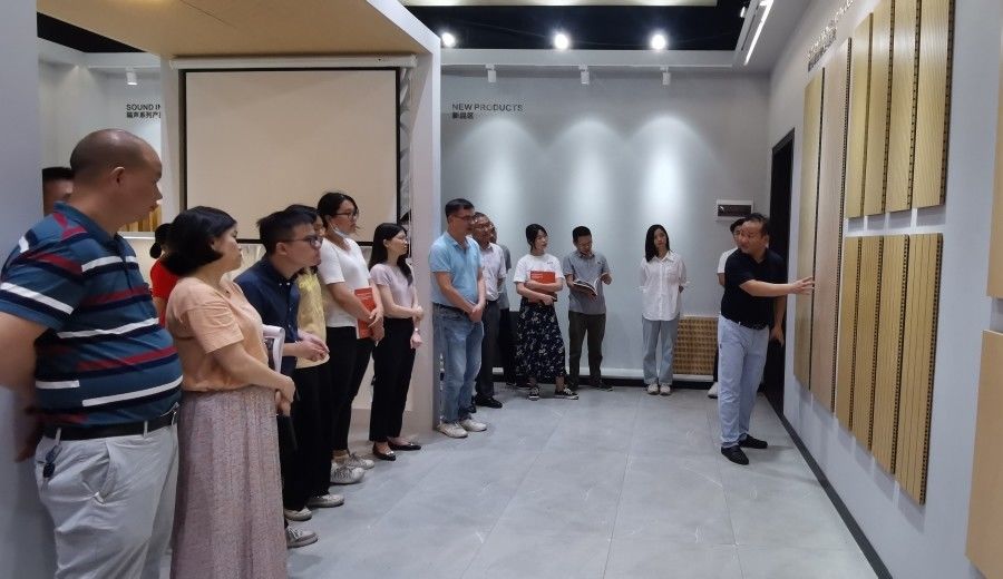 Guangzhou Wuyang Yiguan Acoustic Materials Co., Ltd. fabrikant productielijn
